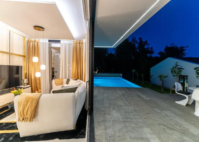 Luxury Matos Estate By Tourist Adria Group Vila *