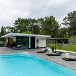 Luxury Matos Estate By Tourist Adria Group * Diklo
