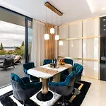 Vila Luxury Matos Estate By Tourist Adria Group Diklo