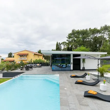 Вилла Luxury Matos Estate By Tourist Adria Group