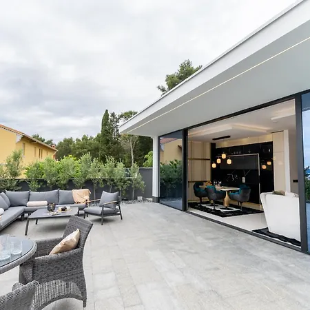 Luxury Matos Estate By Tourist Adria Group Vila