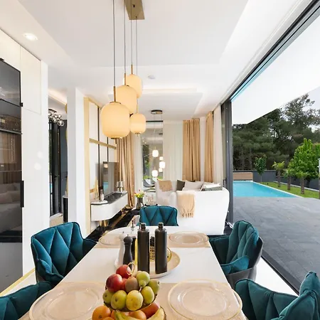 Luxury Matos Estate By Tourist Adria Group *