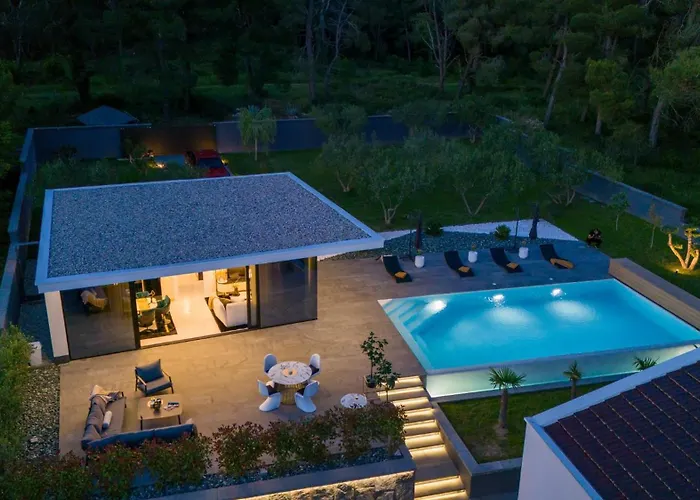 Вилла Luxury Matos Estate By Tourist Adria Group Дикло