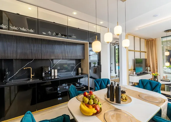 Villa Luxury Matos Estate By Tourist Adria Group *